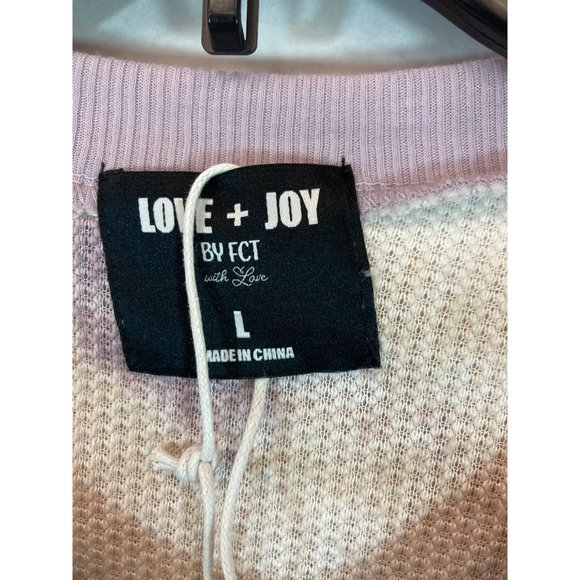 Stay effortlessly cozy in our women's classic long sleeve L Purple sweatshirt, c - Picture 2 of 5